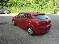 Gebraucht Kia ProCeed 105 PS (77 kW) 2008 Rot Kleinwagen