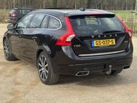 Gebraucht Volvo V60 Summum 222 PS (163 kW) 2015 Schwarz Kombi