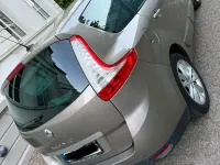 Gebraucht Renault Scénic III 140 PS (102 kW) 2010 Braun Van / Kleinbus