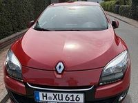 Gebraucht Renault Mégane Initiale Paris 101 PS (74 kW) 2013 Rot Limousine