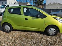 Second-hand Chevrolet Spark 68 CP (50 kW) 2011 Verde Hatchback