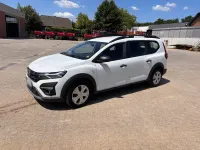 Gebraucht Dacia Jogger Expression 101 PS (74 kW) 2022 Weiß Van / Kleinbus