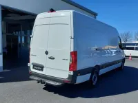 Gebraucht Mercedes Sprinter 190 PS (139 kW) 2026 Weiß Van