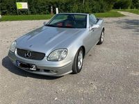 Gebraucht Mercedes SLK320 218 PS (160 kW) 2001 Silber Cabrio