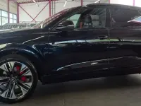 Gebraucht Audi Q8 S-Line 286 PS (210 kW) 2024 Schwarz SUV