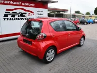 Gebraucht Toyota Aygo Cool 68 PS (50 kW) 2009 Rot Kleinwagen