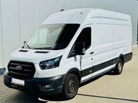 Gebraucht Ford Transit Trend 131 PS (96 kW) 2022 Weiß Limousine