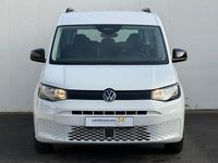 Neu VW Caddy Maxi 122 PS (89 kW) 2025 Candyweiß Van / Kleinbus