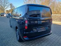 Gebraucht Ford Tourneo Custom Titanium 170 PS (125 kW) 2025 Schwarz Van