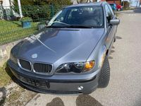 Gebraucht BMW 318 143 PS (105 kW) 2004 Grau Limousine