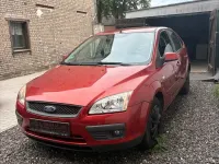 Gebraucht Ford Focus 101 PS (74 kW) 2008 Orange Limousine