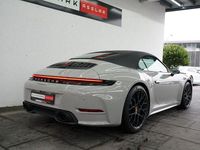 Gebraucht Porsche 992 394 PS (289 kW) 2025 Grau Cabrio