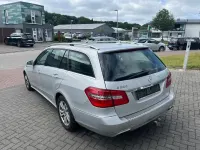 Gebraucht Mercedes E300 231 PS (169 kW) 2011 Silber Kombi