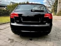 Second-hand Audi A3 Attraction 125 CP (91 kW) 2009 Negru Hatchback