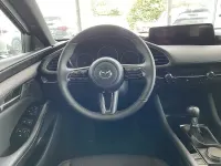 Neu Mazda 3 Homura-Line 140 PS (102 kW) 2026 Snowflake white pearl Limousine