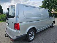 Gebraucht VW T6.1 150 PS (110 kW) 2020 Silber Van