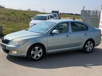 Gebraucht Skoda Octavia 140 PS (102 kW) 2010 Grün Limousine
