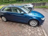 Gebraucht Audi A3 Attraction 105 PS (77 kW) 2013 Blau Kombi
