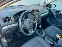 Gebraucht VW Golf VI 122 PS (89 kW) 2010 Grau Kleinwagen
