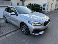 Gebraucht BMW 118 Shadowline 150 PS (110 kW) 2021 Silber Kleinwagen