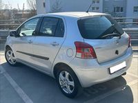 Gebraucht Toyota Yaris Edition 101 PS (74 kW) 2011 Silber Kleinwagen