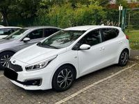 Gebraucht Kia Ceed 120 PS (88 kW) 2009 Weiß Kleinwagen