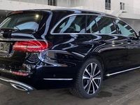 Gebraucht Mercedes E300 194 PS (142 kW) 2020 Schwarz Kombi