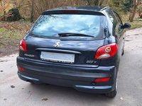 Gebraucht Peugeot 206 68 PS (50 kW) 2010 Kleinwagen