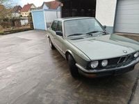 Gebraucht BMW 525 122 PS (89 kW) 1985 Grün Limousine