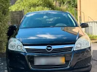 Gebraucht Opel Astra 90 PS (66 kW) 2009 Schwarz Kleinwagen