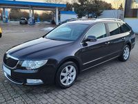 Gebraucht Skoda Superb Exclusive 160 PS (117 kW) 2013 Schwarz Kombi