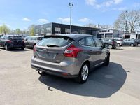 Używany Ford Focus Titanium 125 KM (91 kW) 2012 Brązowy Sedan/Limuzyna