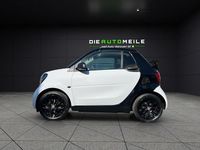 Gebraucht Smart ForTwo Cabrio 71 PS (52 kW) 2019 Schwarz Cabrio
