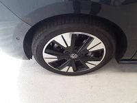 Gebraucht VW Multivan Style 204 PS (150 kW) 2025 Acapulcoblau Van