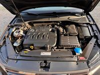 Gebraucht VW Passat Highline 150 PS (110 kW) 2015 Schwarz Kombi