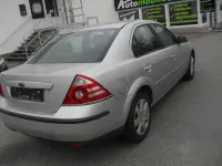 Gebraucht Ford Mondeo Trend 145 PS (106 kW) 2007 Silber Limousine