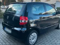 Gebraucht VW Fox 54 PS (39 kW) 2010 Blau Kleinwagen