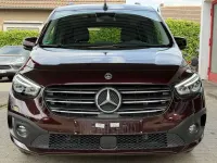 Gebraucht Mercedes T180 Progressive 116 PS (85 kW) 2024 Rubellitrot Van / Kleinbus