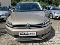 Gebraucht VW Touran Highline 190 PS (139 kW) 2018 Beige Van / Kleinbus