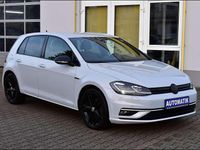 Gebraucht VW Golf VII Highline 131 PS (96 kW) 2018 White silver metallic Kleinwagen