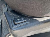 Gebraucht Mazda 2 Active 84 PS (61 kW) 2011 Weiß Kleinwagen