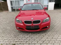 Gebraucht BMW 318 Comfort Edition 143 PS (105 kW) 2010 Rot Limousine
