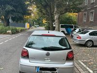 Gebraucht VW Polo 75 PS (55 kW) 2007 Silber Kleinwagen