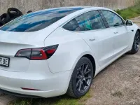 Usado Tesla Model 3 Standard Range Plus 225 kW (306 CV) 2020 Blanco Berlina