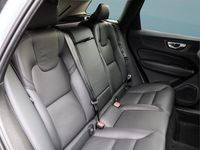 Gebraucht Volvo XC60 Core 250 PS (183 kW) 2025 Grau SUV