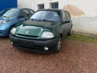 Gebraucht Renault Clio 90 PS (66 kW) 1999 Grün Kleinwagen