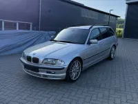 Gebraucht BMW 330 231 PS (169 kW) 2000 Silber Kombi
