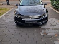 Gebraucht VW Passat Comfortline 150 PS (110 kW) 2016 Schwarz Kombi