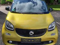 Używany Smart ForFour Prime 71 KM (52 kW) 2016 Żółty Hatchback