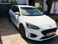 Gebraucht Ford Focus ST-Line 150 PS (110 kW) 2019 Weiß Kleinwagen